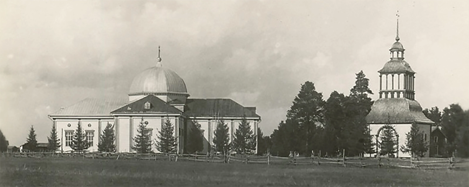 Kuusamon vanha kirkko